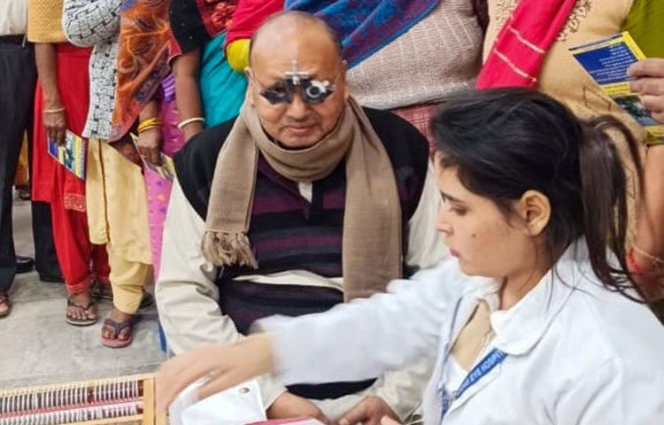 Lala Chetram Dharmarth Sansthan, in collaboration with MojiRam Lions Eye Hospital,